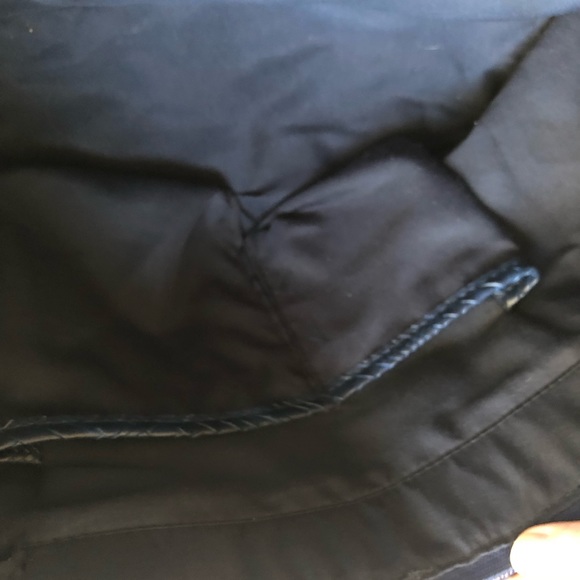 SR2 Navy Faux Ostrich Leather Zipper Tote - Picture 3 of 8